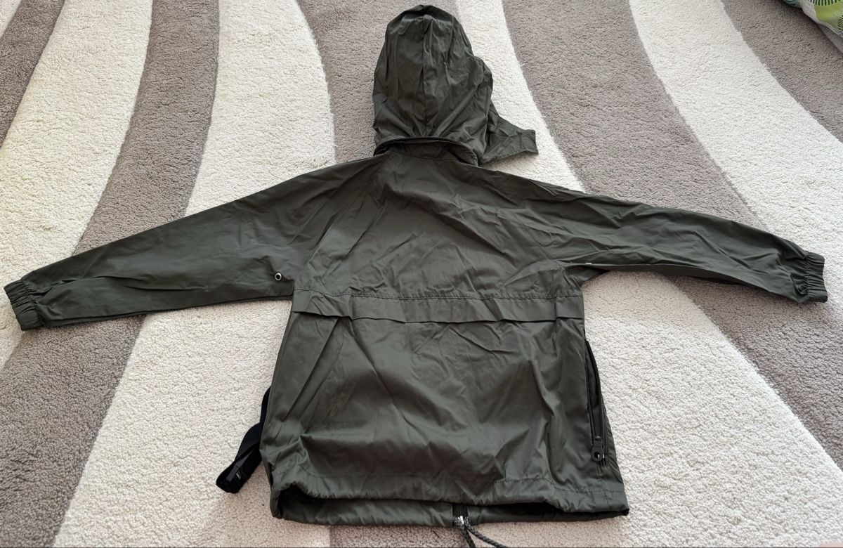 Giacche & Cappotti: VESTE IMPERMÉABLE À CAPUCHE – Nuovo e nell'imballaggio originale da Zürich venduto da Mina_09 1
