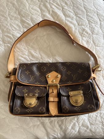 Sac à main Louis Vuitton Hudson PM monogram état corre
