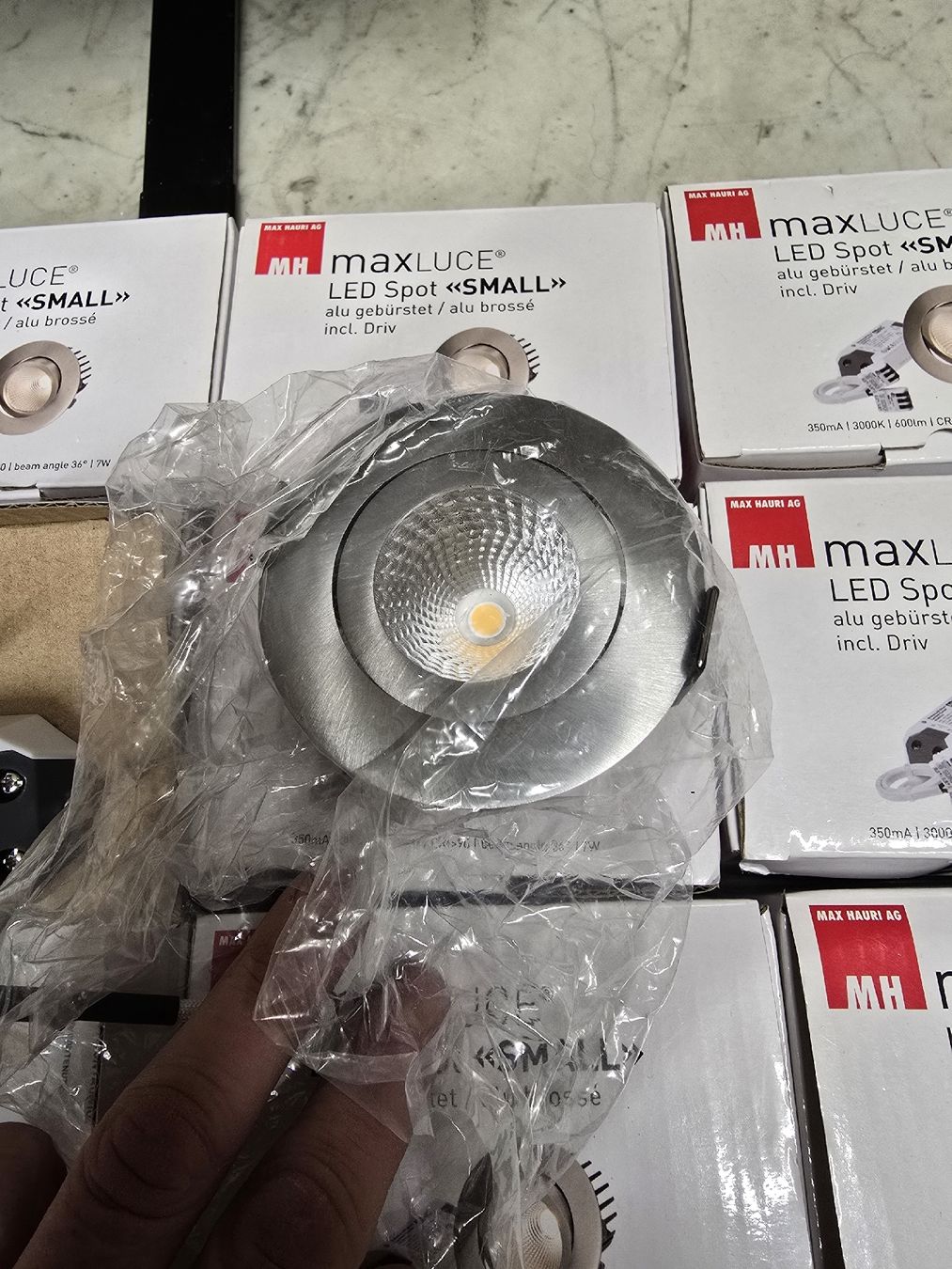 Lampade: 12 Maxiluce LED Spots SMALL, Neu und ungebraucht! – Nuovo e nell'imballaggio originale da Matzingen venduto da Privatverkauf.ch 2