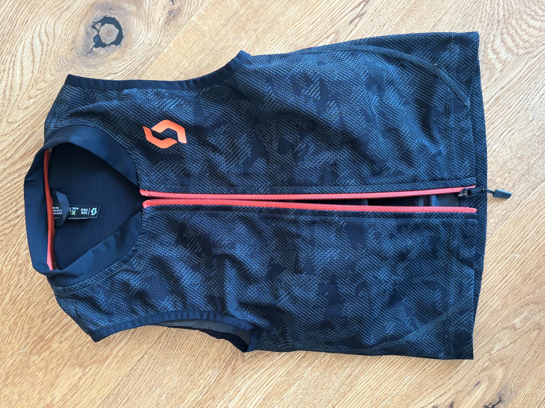 Protezioni & Imbottiture: Scott-Junior's Back Protector Airflow, Gr. XS – Usato da Rotkreuz venduto da bar_lgv5