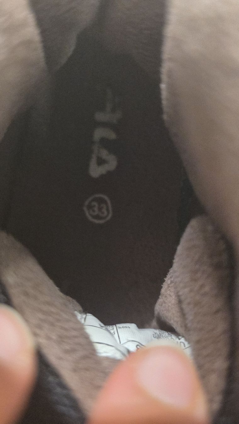 Fila Scarpe per ragazzi: Fila Winterschuhe, Grösse 33 – Usato da Glattbrugg venduto da VELIA2018 2