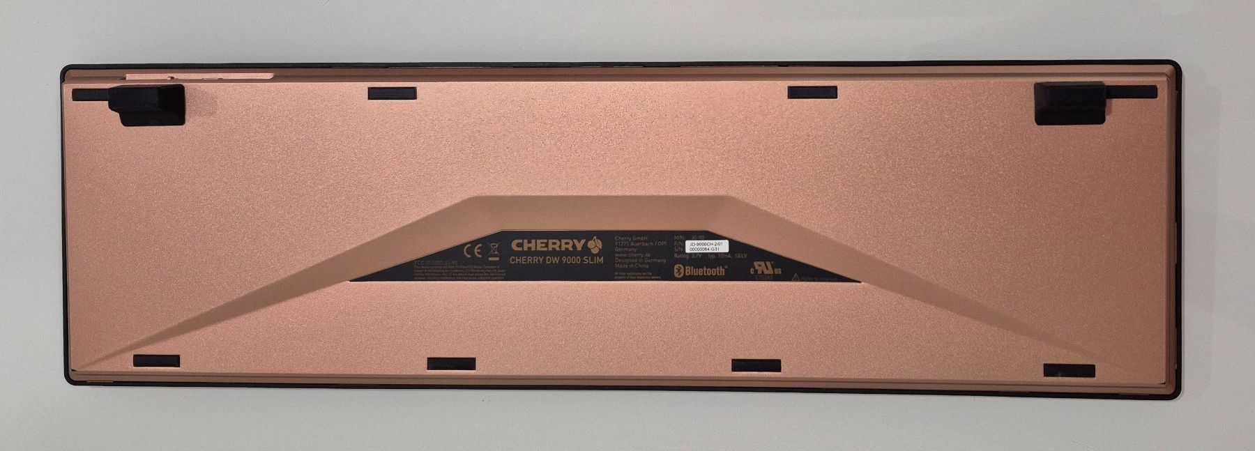 Tastiere: CHERRY DW 9000 SLIM, Bluetooth Keyboard (CH) Schwarz – Usato da Höri venduto da Nastaq 2