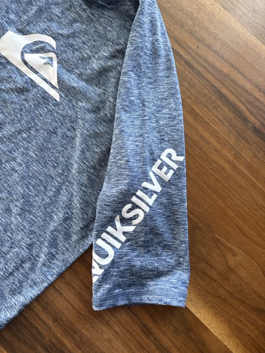 Quiksilver T-shirt: Quiksilver Shirt Grösse M blau – Usato da Langenthal venduto da Carmenweberr 2