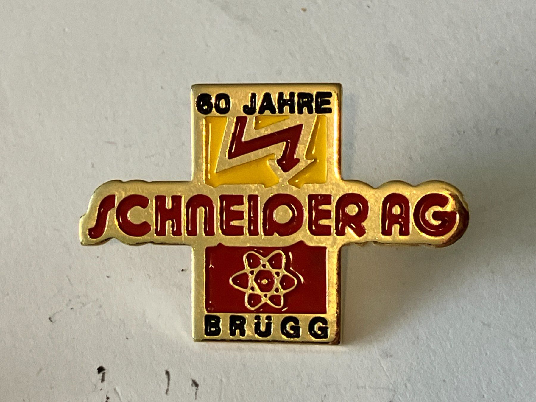 Plaketten & Abzeichen: 1 Pin Schneider AG Brugg – Gebraucht aus Basel von djwwpp