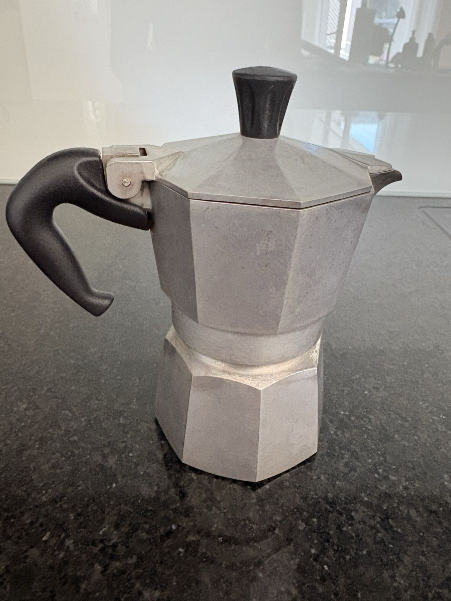 Cucine complete: Bialetti Moka Express Espressokocher Aluminium – Usato da Luzern venduto da ale_v5qn 1