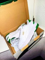 CHAUSSURES PUMA p. 38.5 Original jamais portés