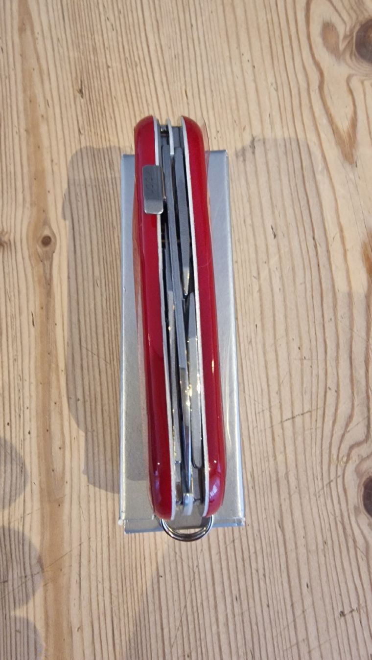 Victorinox Taschenmesser: Victorinox Evolution S101 Red – Neu und originalverpackt aus Rhäzüns von Stephan048 1