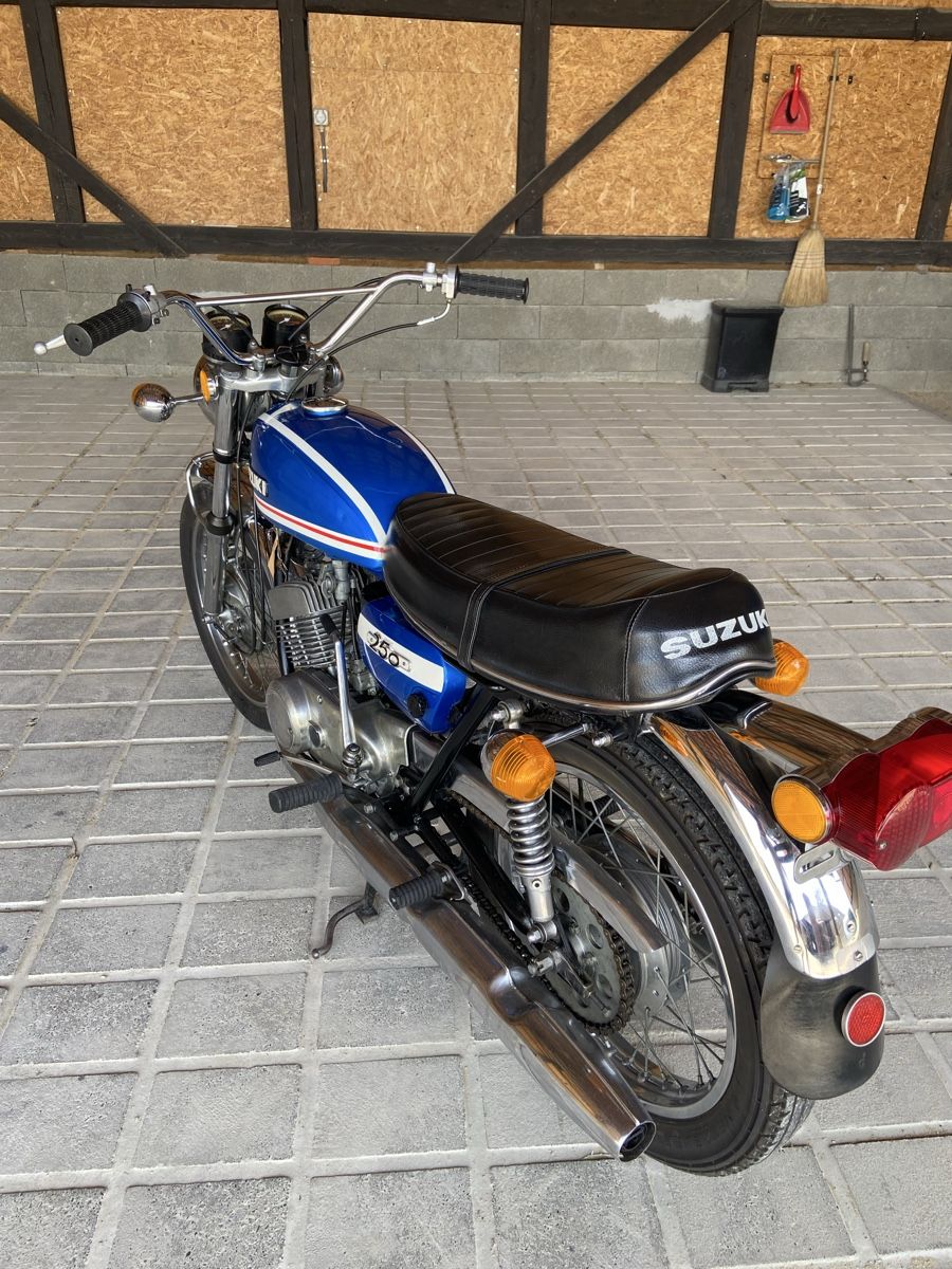 Suzuki Route: Suzuki T250 2-Takt Oldtimer – D'occasion à Grenchen par Motorini 2