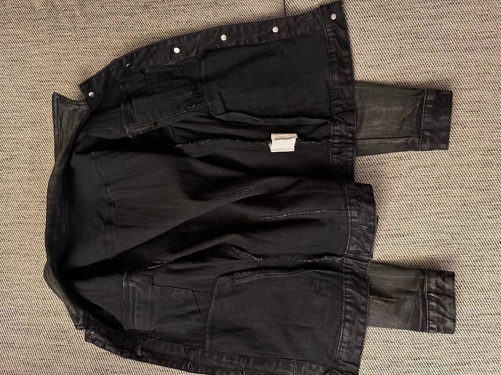 Giacche: Jeansjacke grau-schwaz (Gr. S) – Usato da Luzern venduto da el_duende 3