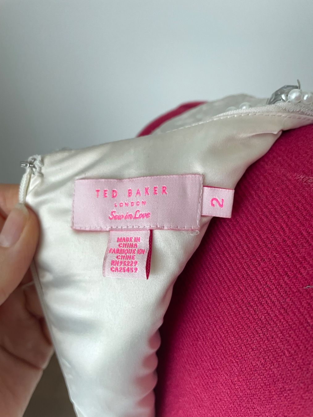 Ted Baker Vestiti: Ted Baker Hochzeitskleid – Usato da Gümmenen venduto da Monsieur_Finn 5
