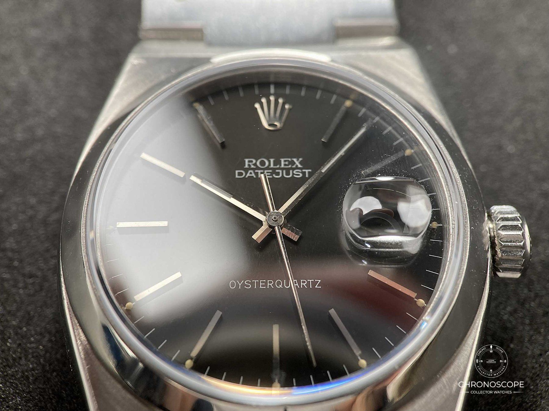 Rolex Montres: Rolex Oysterquartz Reference 17000,  mint black dial – D'occasion à Luzern par ChronoScope6004 6