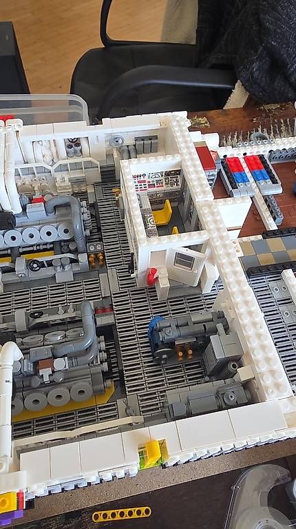 Kits de montage: Megajacht – Neuf (Voir description) à Emmenbrücke par ursus999 3