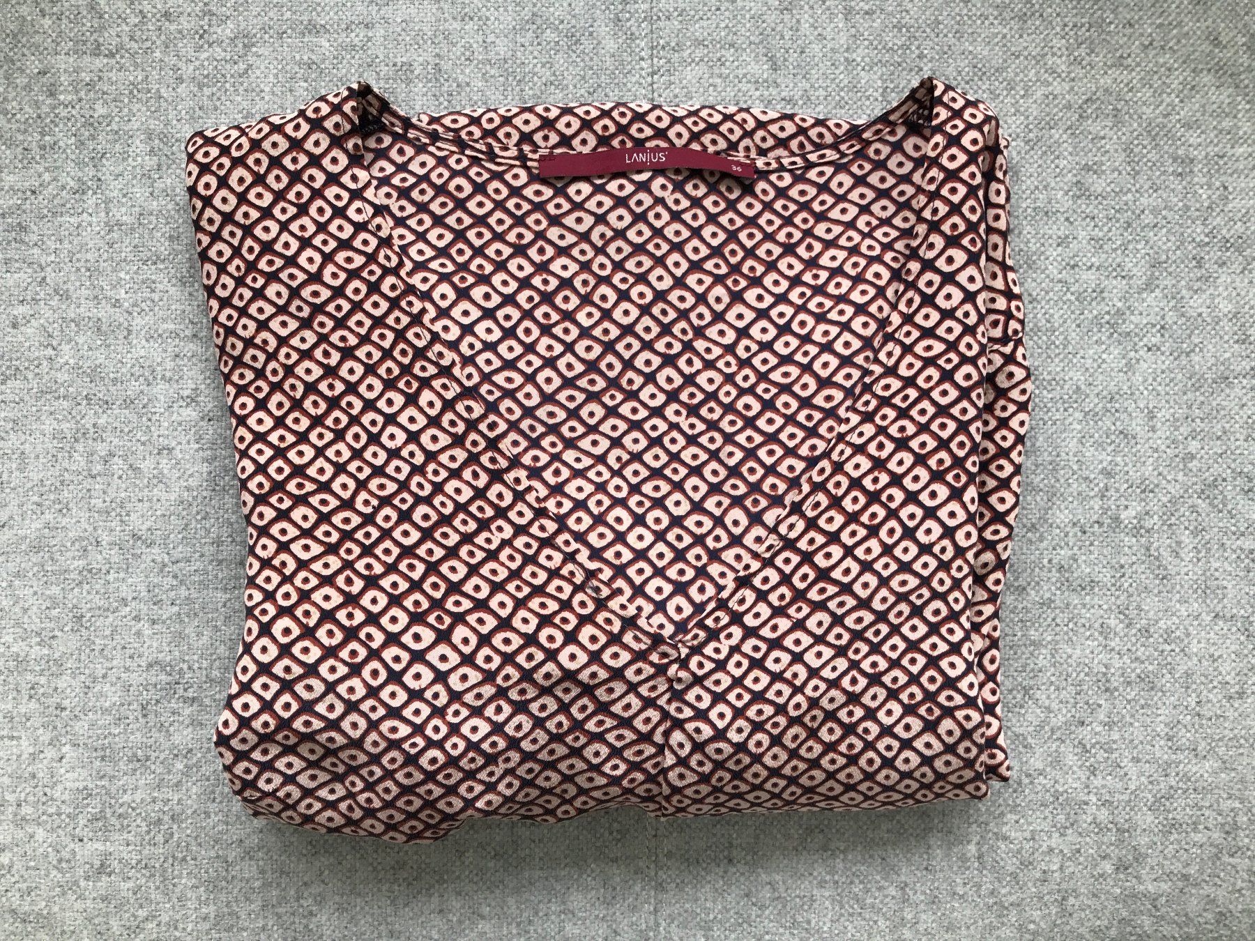Lanius Vestiti: Lanius - Seidenkleid – Usato da Basel venduto da ang_wm8b 1