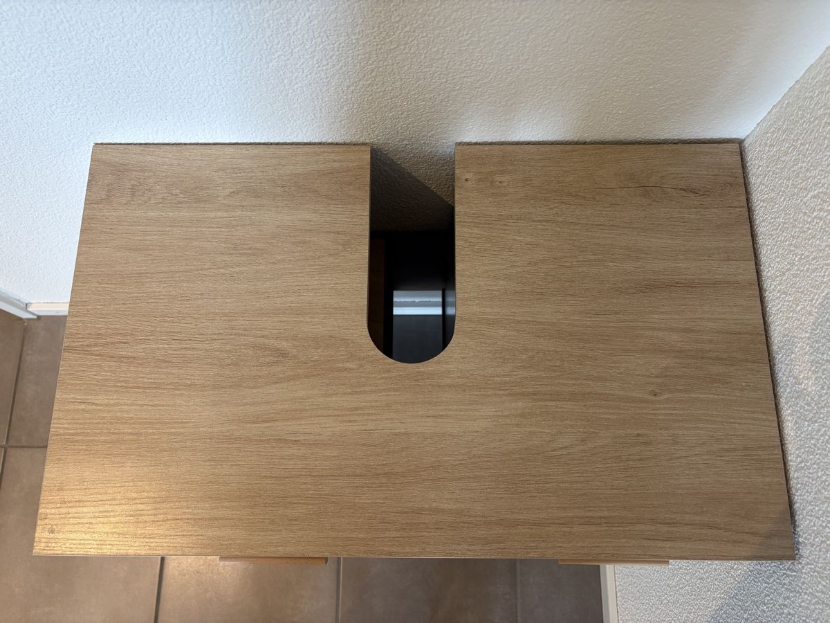 Conforama Badezimmermöbel: Waschbeckenunterschrank – Gebraucht aus Unterkulm von silver.99 1