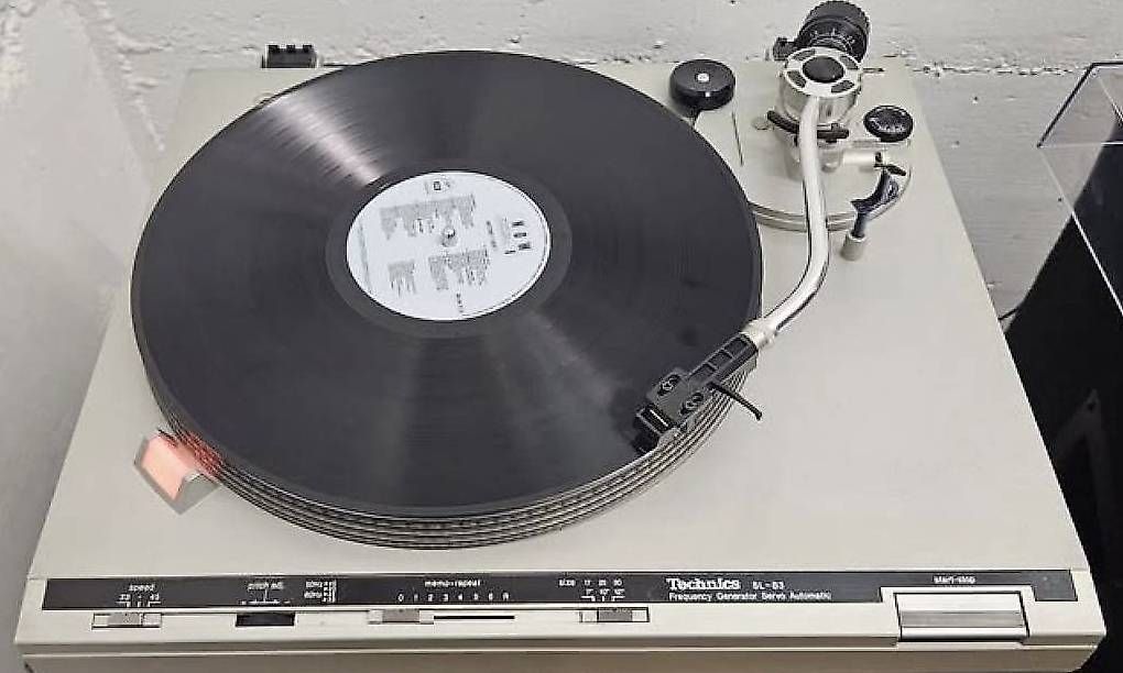 Giradischi: Technics SL-B3 – Usato da Fribourg venduto da Selimta