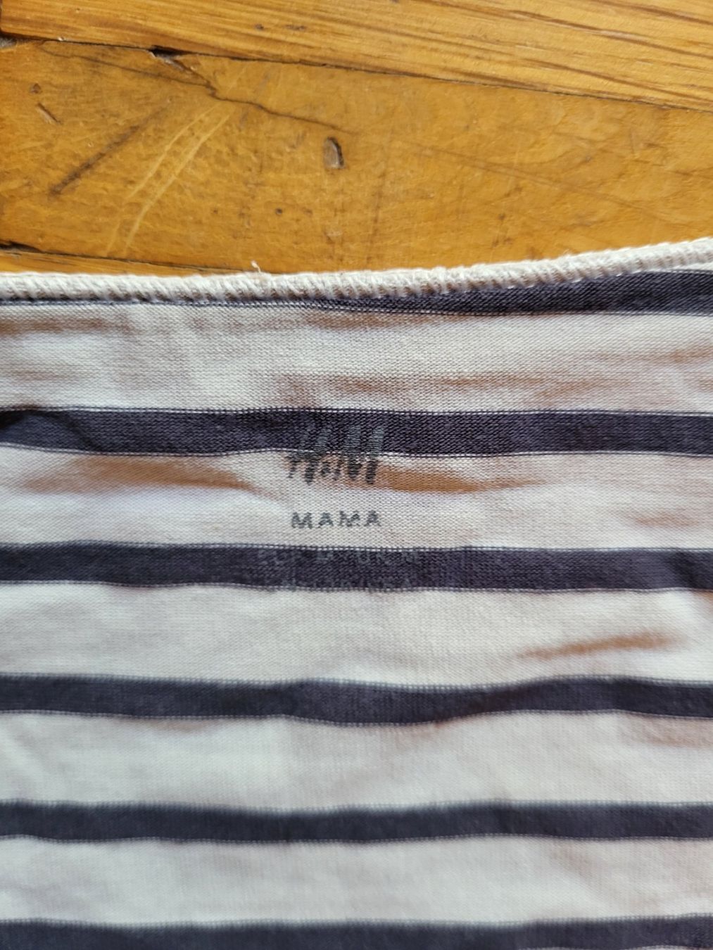 T-shirt: Fünf Still-Oberteile Grösse M – Usato da Winterthur venduto da BOU002 1