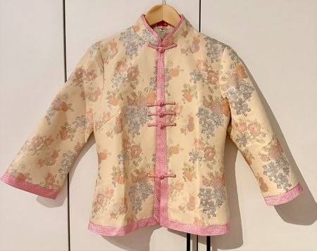 Vintage YUE HWA Chinese Floral Jacket, Size 36-38