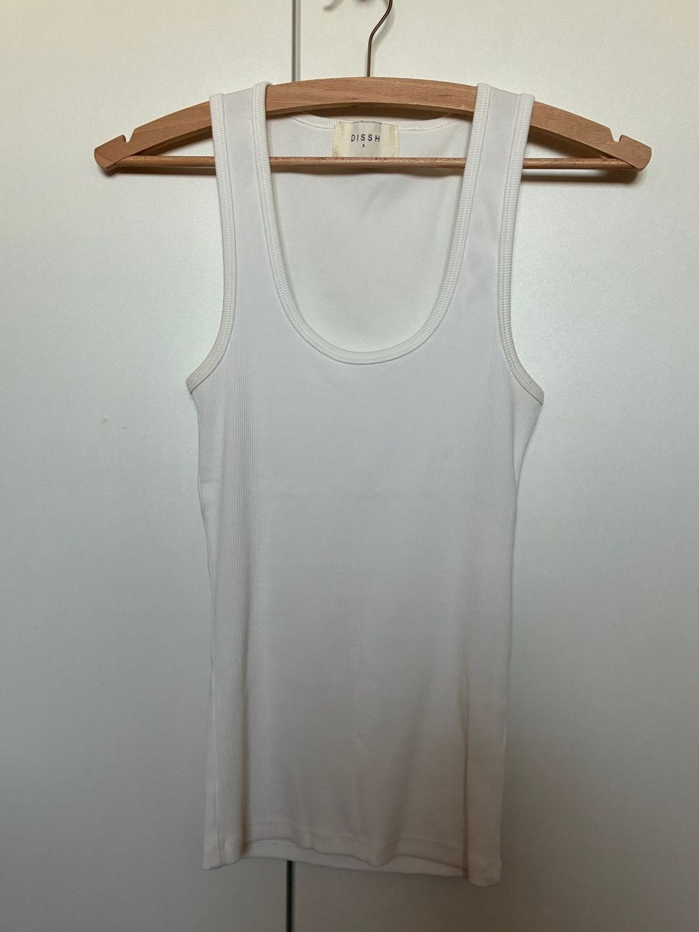 Tops: Dissh Tanktop – Gebraucht aus Dübendorf von streamlining