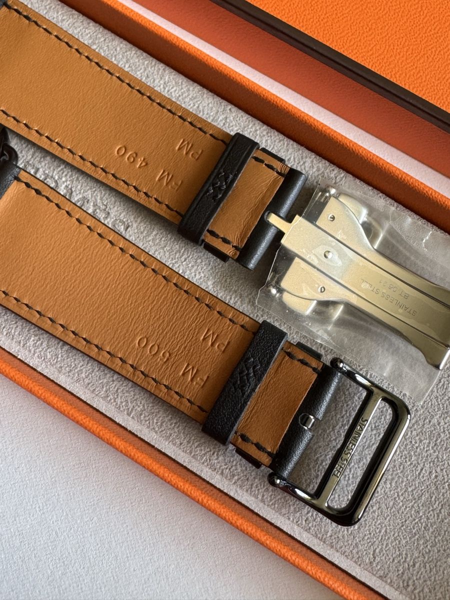 Hermès Bracciali & Braccialetti: Hermès 2 Bracelet Cuir Apple Watch Hermès – Usato da Courtaman venduto da sultan16 3