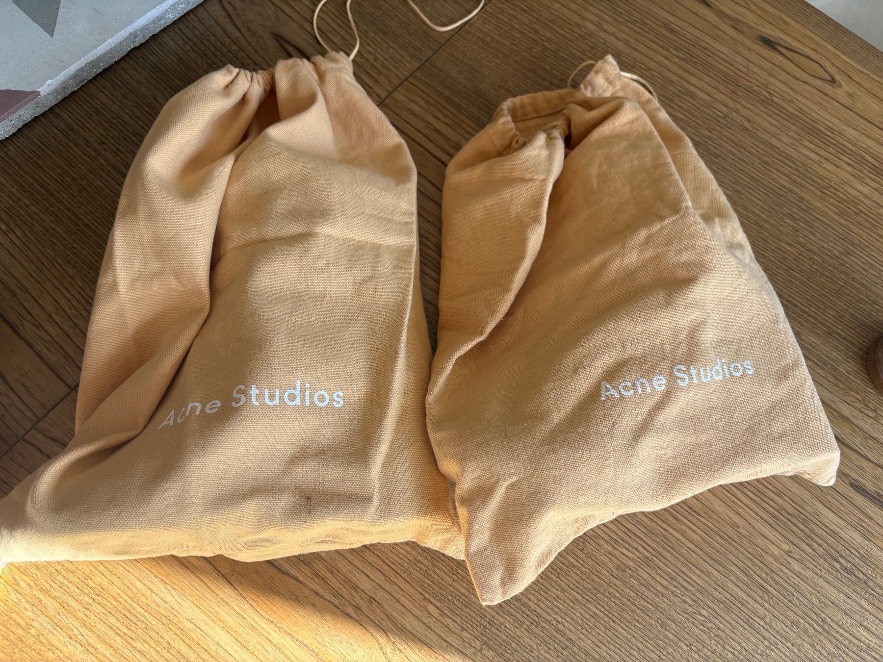 Acne Studios Chaussures femmes: Stiefelette mit Blockabsatz von Acne Studios   38 – D'occasion à Zürich par Altnic 5