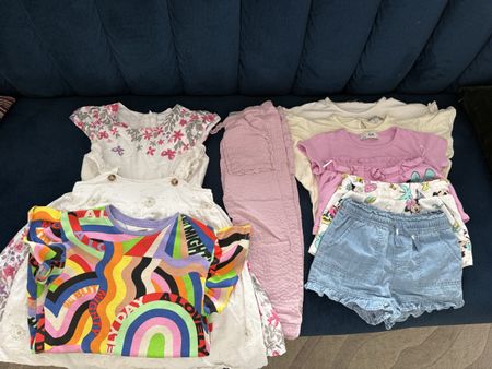 Sommer-Kleiderpaket Mädchen – Gr. 104/110, 10 Teile