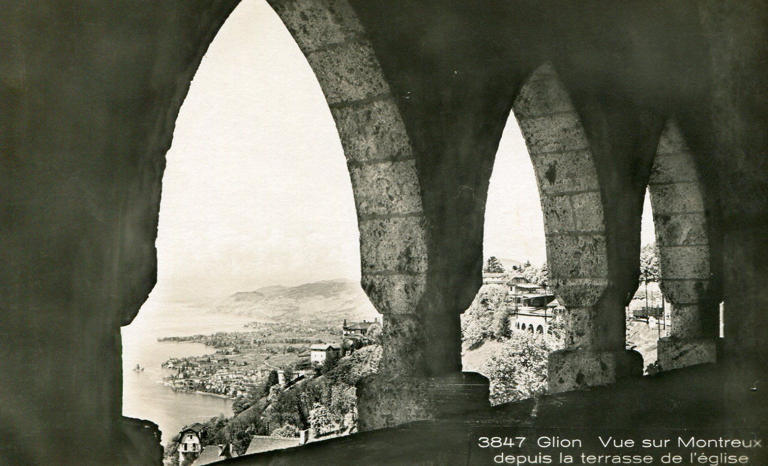 Ansichtskarten: Glion - vue sur Montreux – Gebraucht aus Les Avants von Jaman7