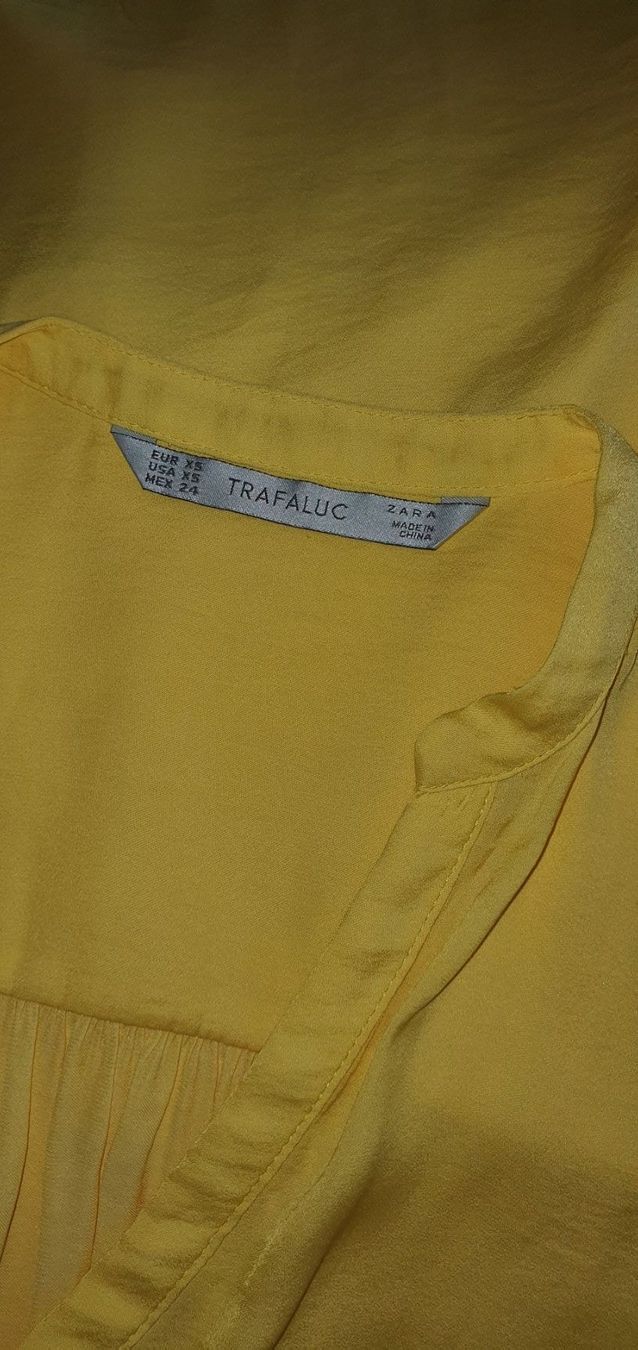 Zara Camicette: Zara Trafaluc Bluse XS – Usato da Basel venduto da Kristal4 7