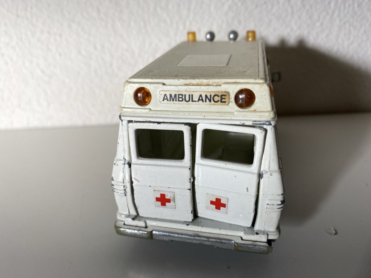 Matchbox Modellautos: Matchbox Dodge Van – Gebraucht aus Winterthur von ben_9vxx 3