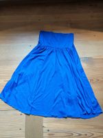 Blaues Sommer-Kleid