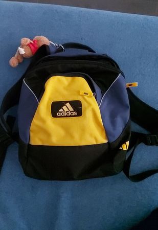 Adidas Rucksack Kinder blau-gelb guter Zustand