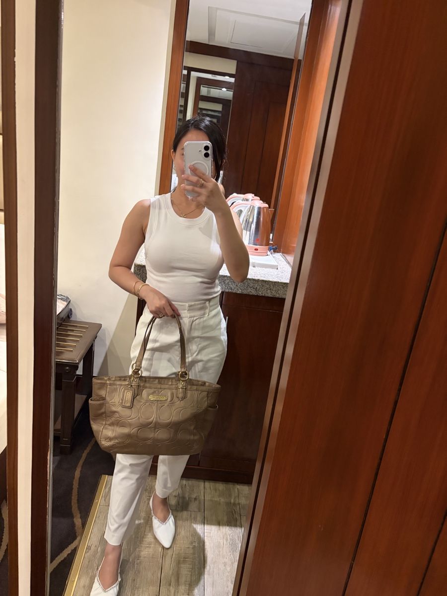 Coach Borse da donna: Coach Elegant Leather Shoulder Bag – Usato da St.Josefen venduto da lop_lh8d 8