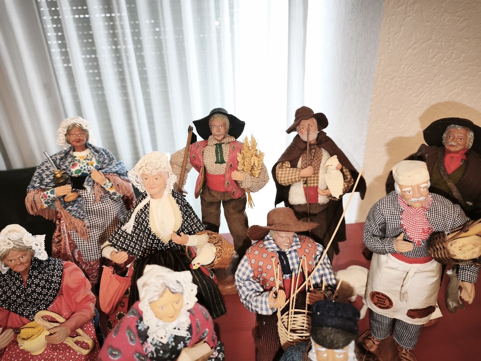 Statuette: 10 Santon Provence Figuren – Usato da Zeglingen venduto da Vanillacoke 1