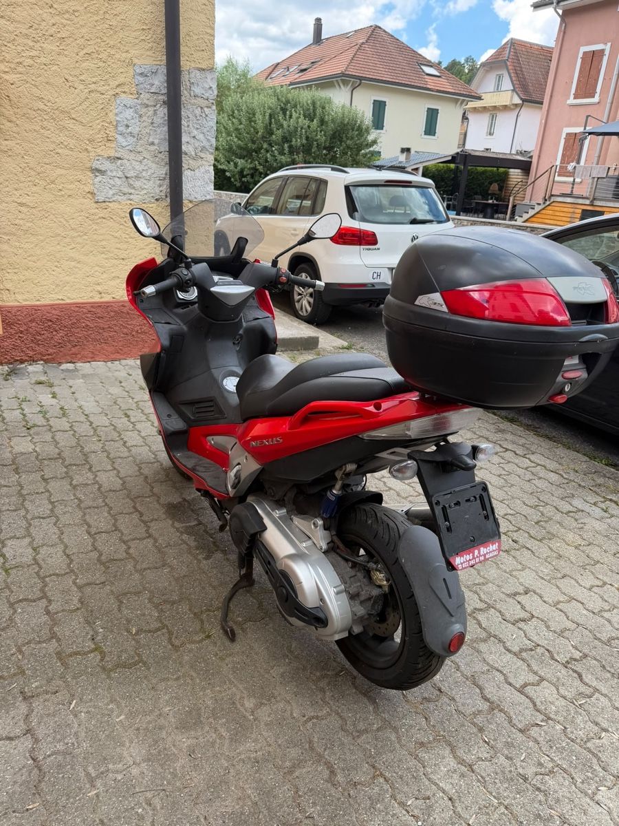 Gilera Scooters: Gilera Nexus 500 – D'occasion à Couvet par ble_l5fl 3