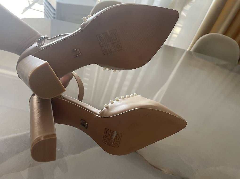 Damenschuhe: High Heels Grösse 39 – Gebraucht aus Rupperswil von mku92 3