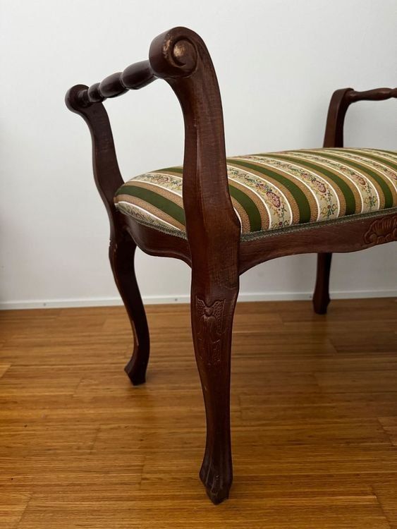 Hocker: Formschöner Vintage - Hocker – Gebraucht aus Zürich von tar_pm5k 1