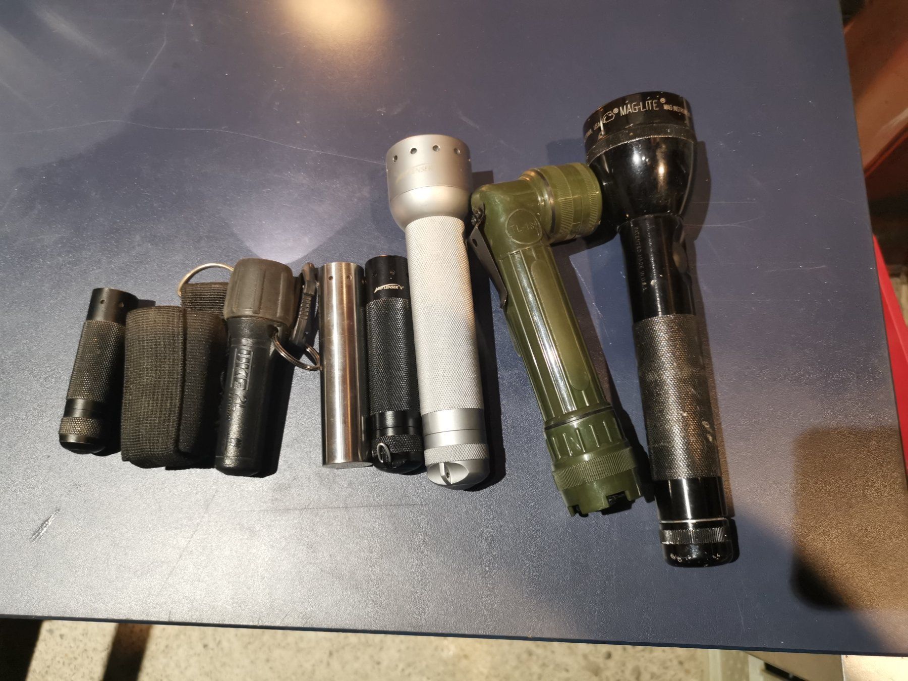 Tutti gli attrezzi: 7 Taschenlampen aus Sammlung – Nuovo (secondo la descrizione) da Zürich venduto da adi0111 1
