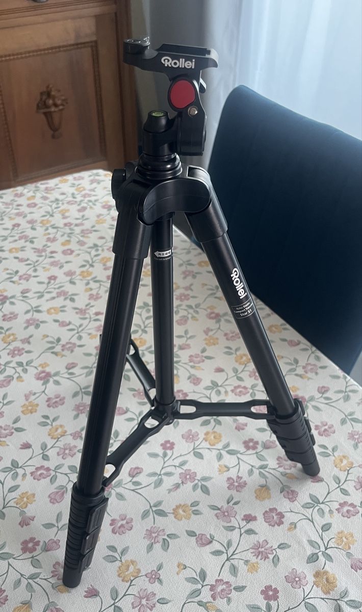 Rollei Stative & Stativköpfe: Trépied Rollei compact – Neu (gemäss Beschreibung) aus Corpataux von leajsl 1