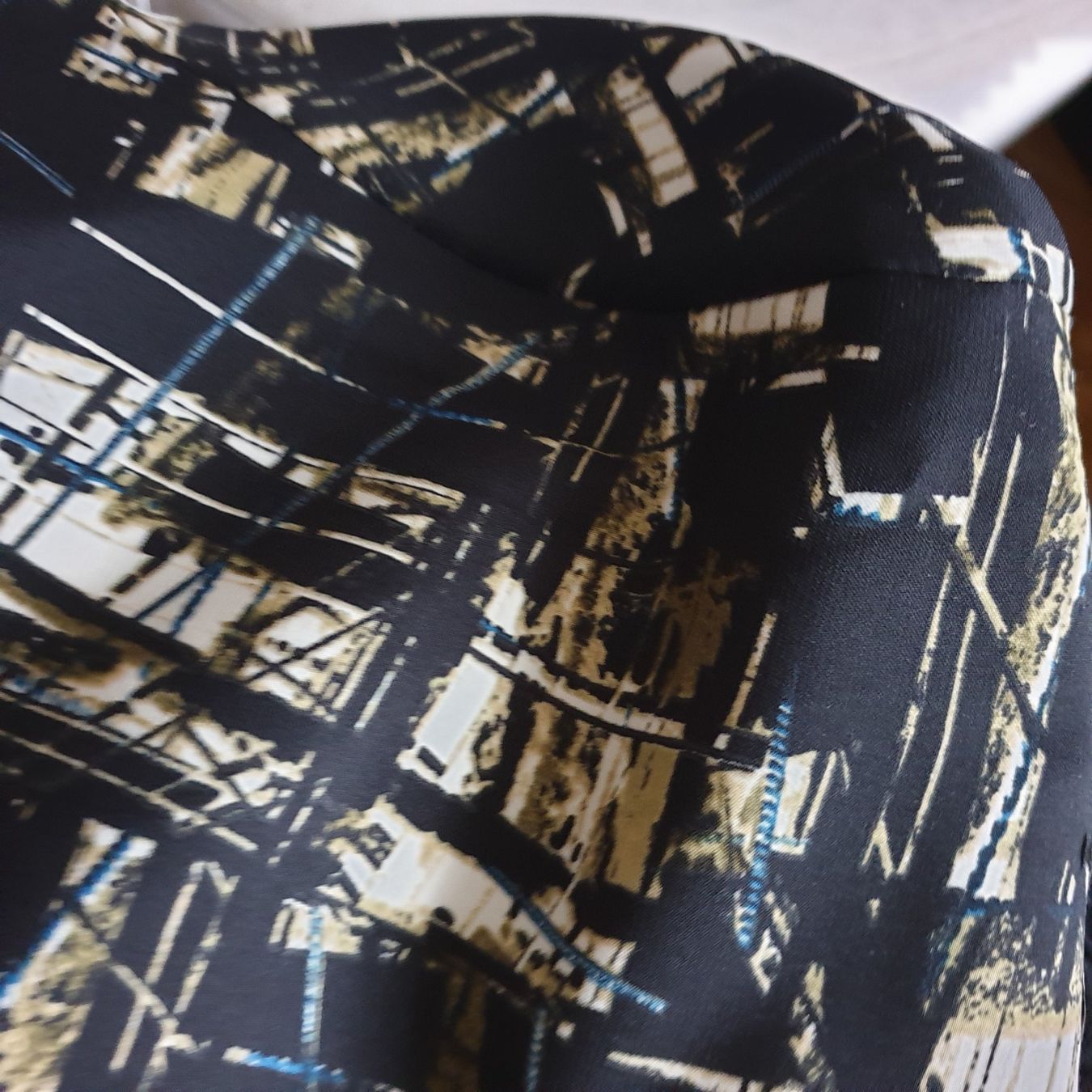 Cos Vestiti: Cos schönes Kleid Gr. 42 – Nuovo (secondo la descrizione) da Frenkendorf venduto da Moon111 2