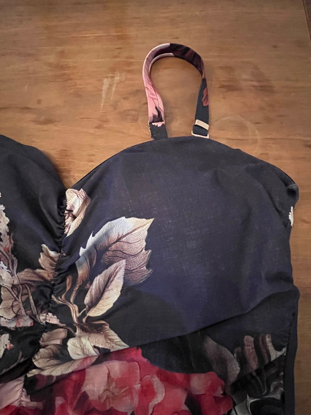 Next Costumi da bagno & Bikini: Badeanzug Damen Gr. 50 – Usato da Sigriswil venduto da Fraxi 2