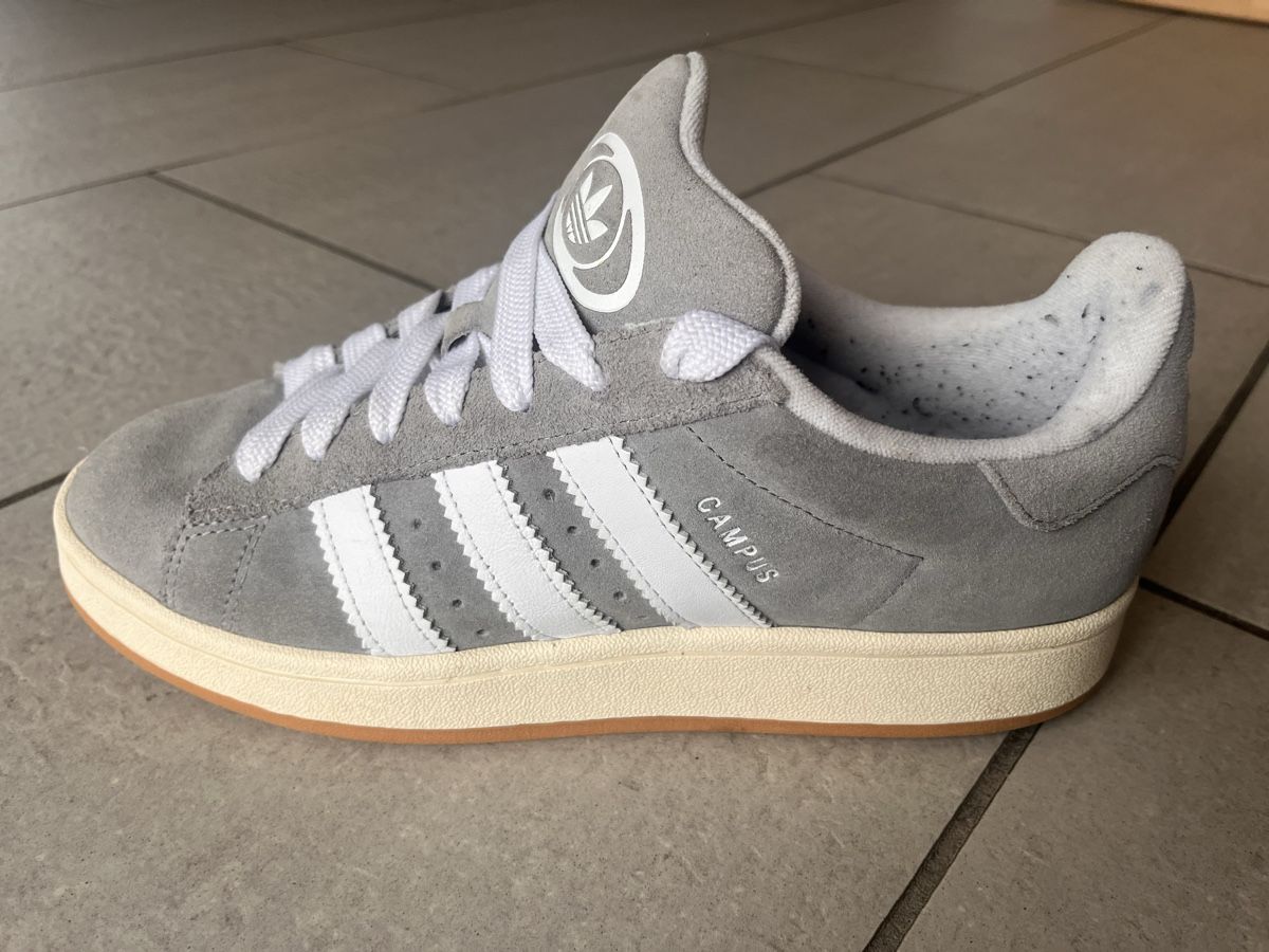Scarpe da uomo: Adidas Campus Gr. 44 – Usato da Hagneck venduto da Coloco 2