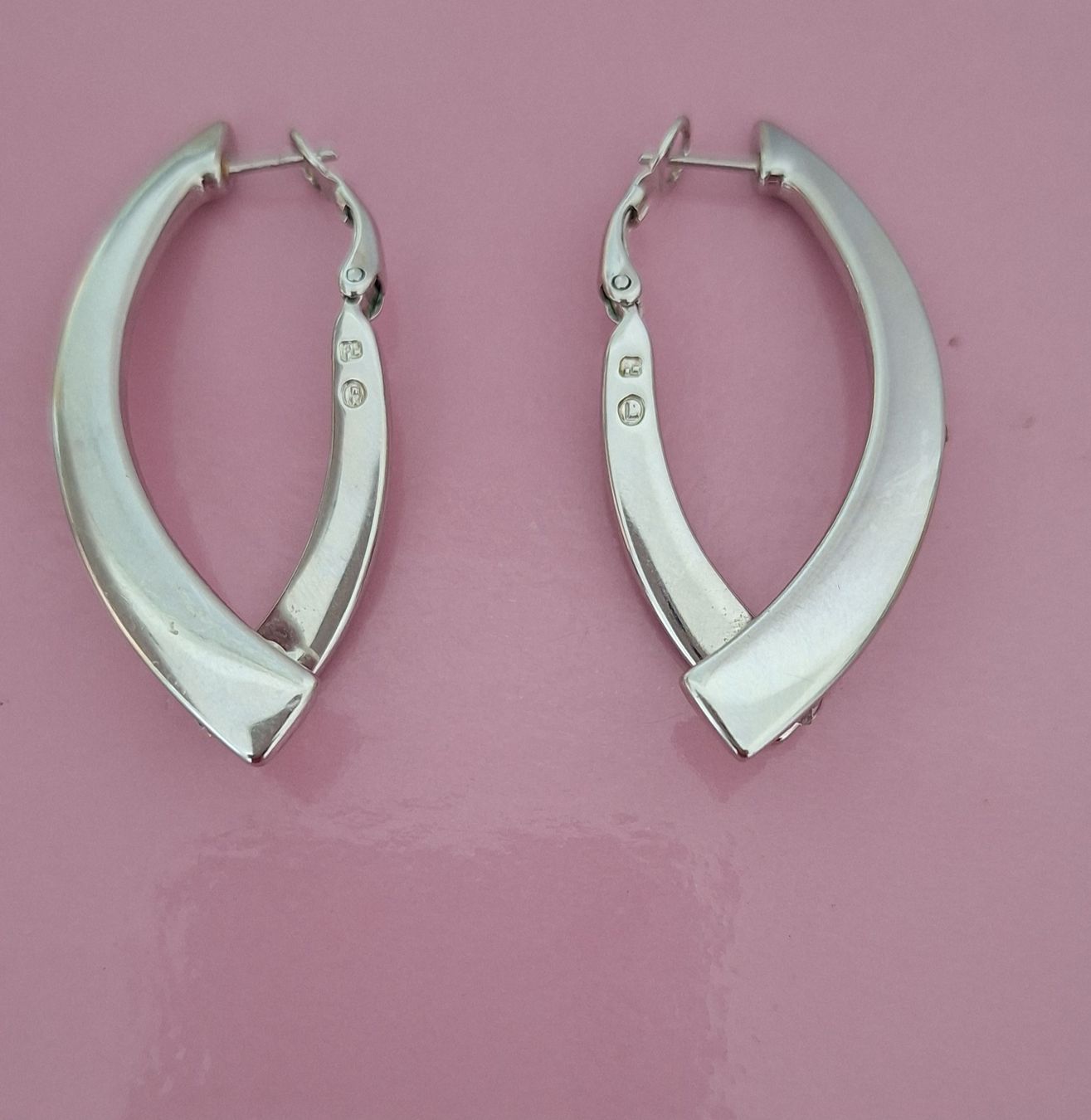 Boucles d'oreille: Massive gestempelte Ohrringe mit Zirconia – D'occasion à Kerzers par ExpressoTerreno 1