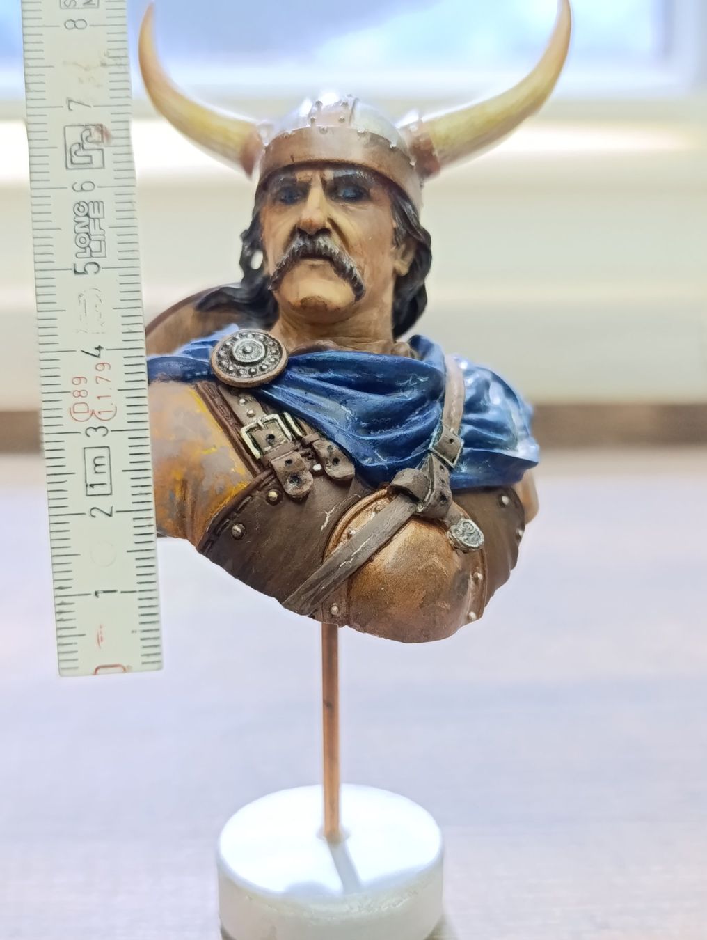 Figurines: Modell Büste Wikinger – D'occasion à Oberdorf NW par 60nafets 2