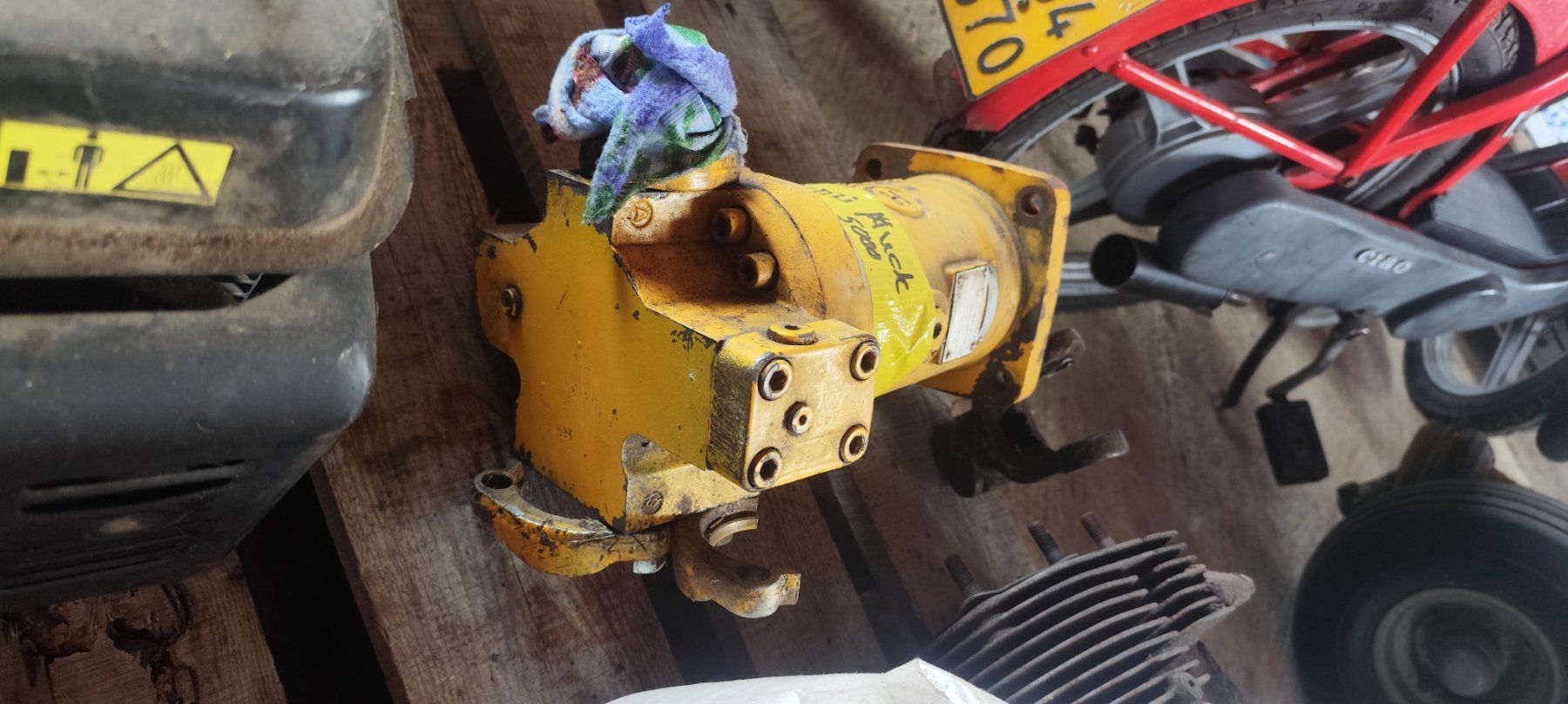 Motoren: Hydraulikmotor, Pumpe – Gebraucht aus Dürrenroth von reikien 2