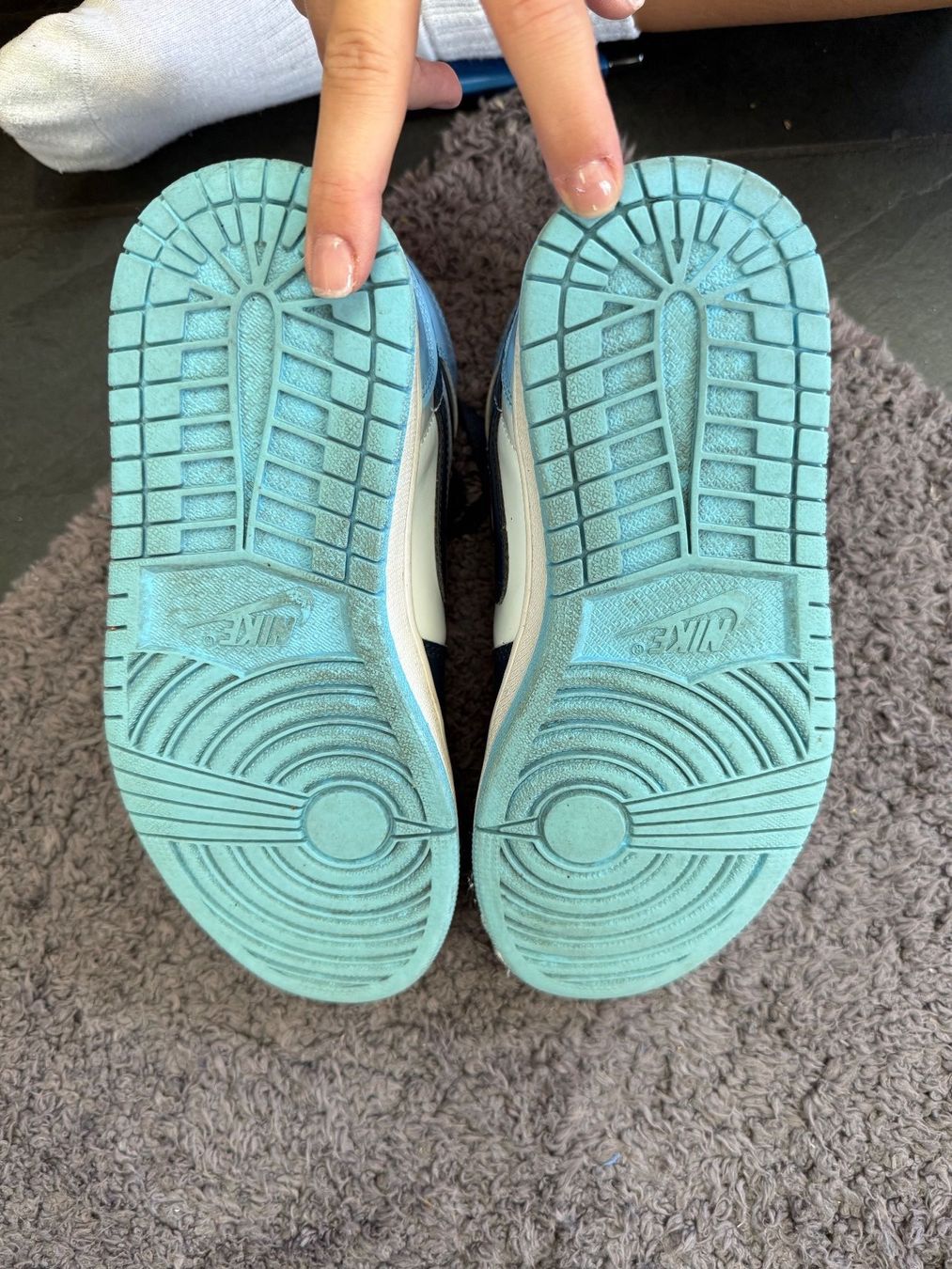 Nike Scarpe da uomo: Chaussures bleues NIKE Jordan – Usato da Prez-vers-Siviriez venduto da mar_n29z 2