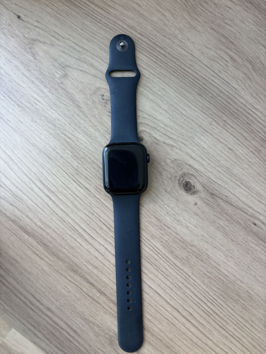 Apple Smartwatch: Apple Watch SE – Gebraucht aus Baden von cau_y7d7