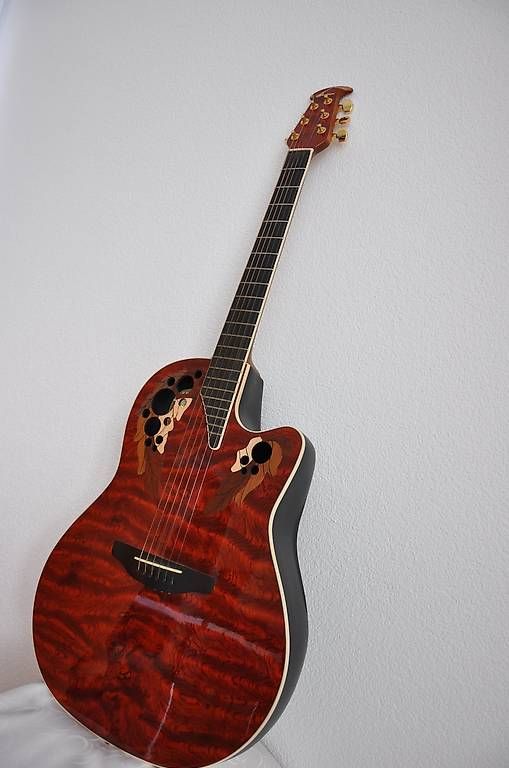 Strumenti musicali: Ovation Gitarre – Usato da Hirschthal venduto da elipeba