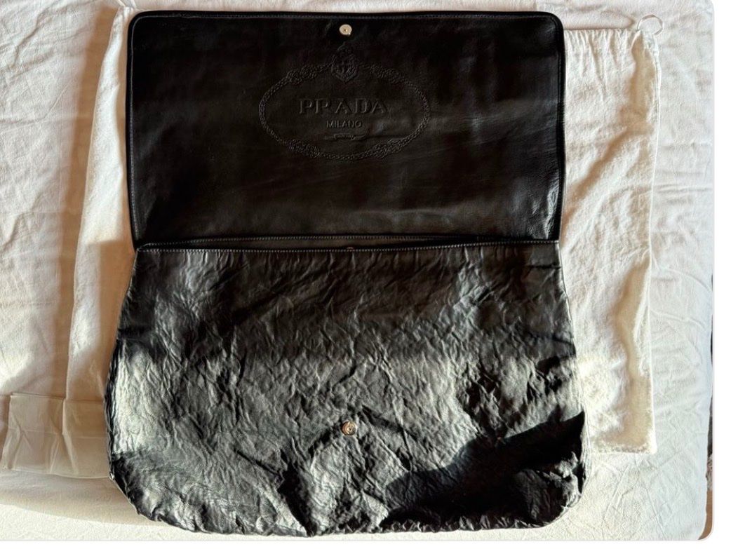 Sacs: Prada Clutch. – D'occasion à Zürich par Reloved2020 2