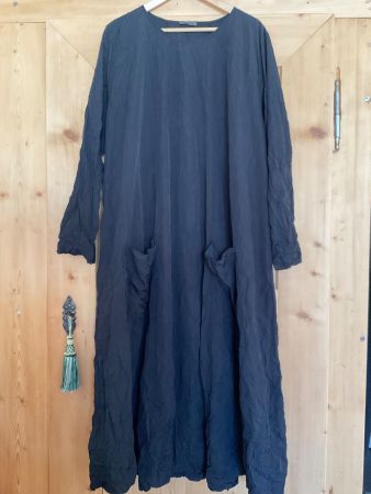 OSKA KLEID PLISSIERTE AUS FLIEGER SEIDE neu & ungetragen