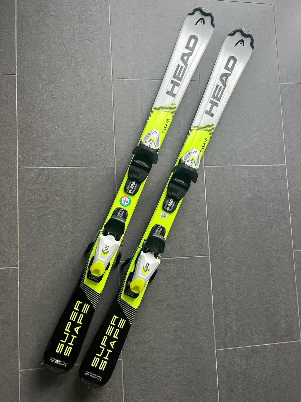 Head Sci: Head Kinder Ski - 127cm – Usato da Dotzigen venduto da igi_8grr