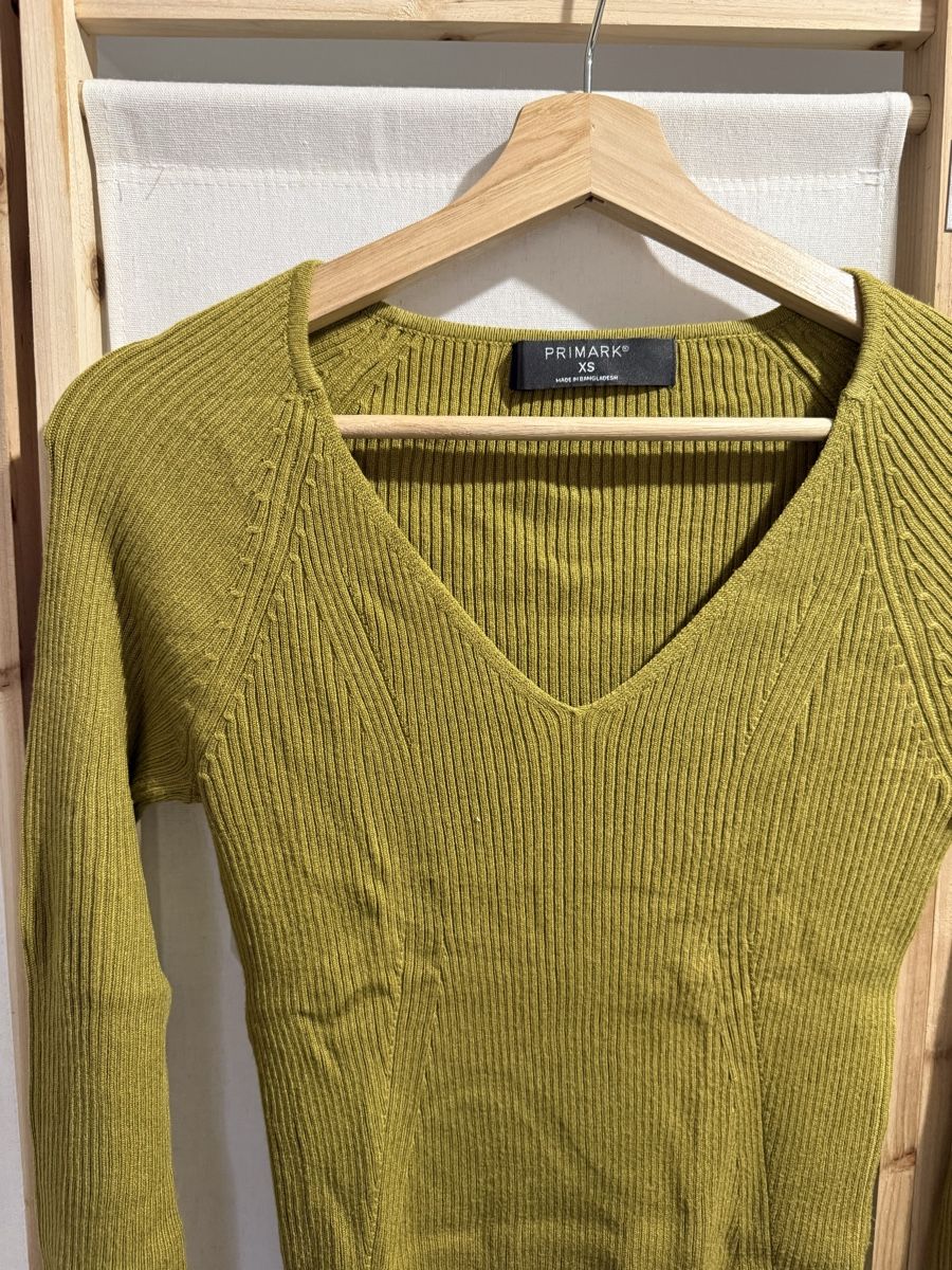 Primark Maglioni & Felpe: Damen Pullover Primark Rippstrick oliv Grösse XS neu – Nuovo (secondo la descrizione) da Regensdorf venduto da BigCloset680 1